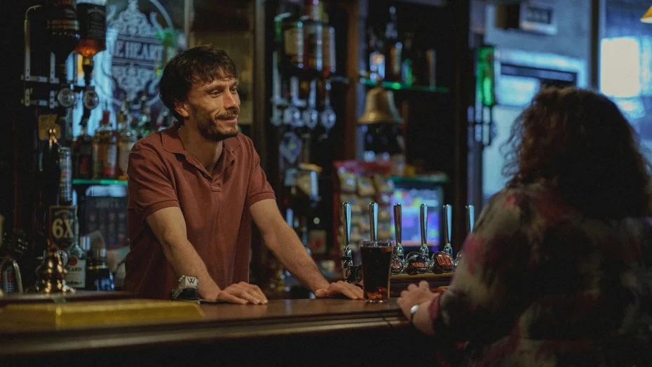 Я стежу за тобою: 7 інтригуючих серіалів про сталкерів